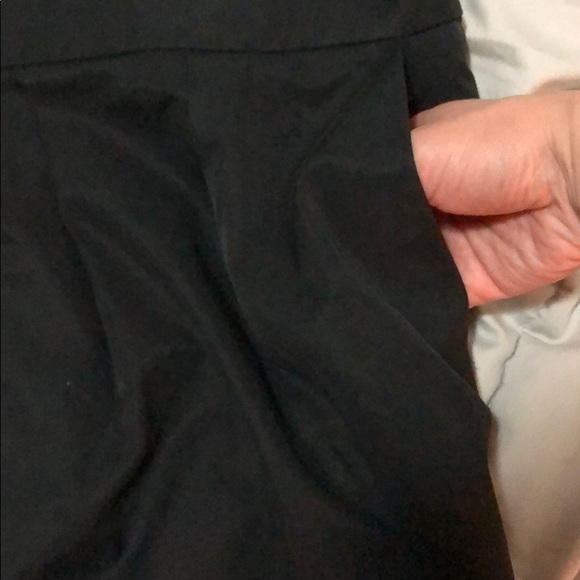 Loft sz 0 black tulip style skirt with pockets - Picture 5 of 6